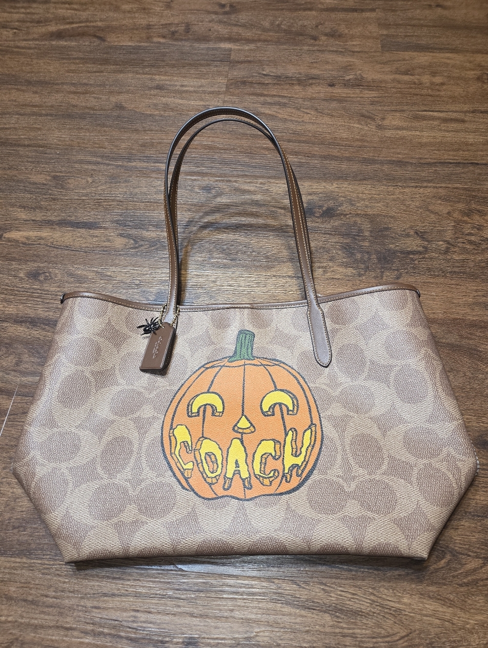 Coach Halloween Jack O Lantern Pumpkin Signature City Tote Bag NWT